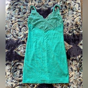 INTIMATELY BY FREE PEOPLE • Green spaghetti strap lace slip dress • Size Medium